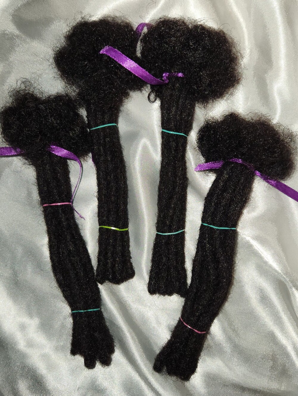 Short Locs | Hair Extensions | 1B(Black) | 6 Inches | 40 Strands | 0.4cm Width